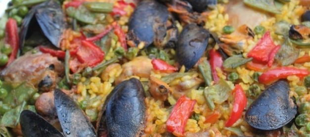 스페인 대표 음식 . 해산물 볶음밥 파에야(Paella)